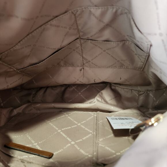 Michael Kors Jet Set Large Convertible Shoulder Bag - Picture 10 of 13